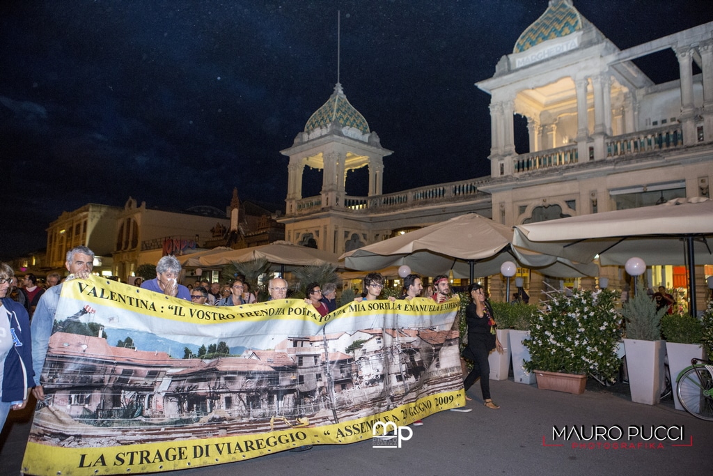 Strage Viareggio: comune rinuncia costituzione parte civile