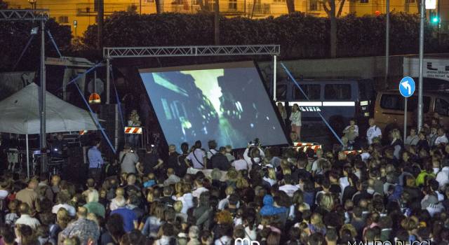 Strage Viareggio, migliaia in corteo per ricordare le vittime del 29 giugno