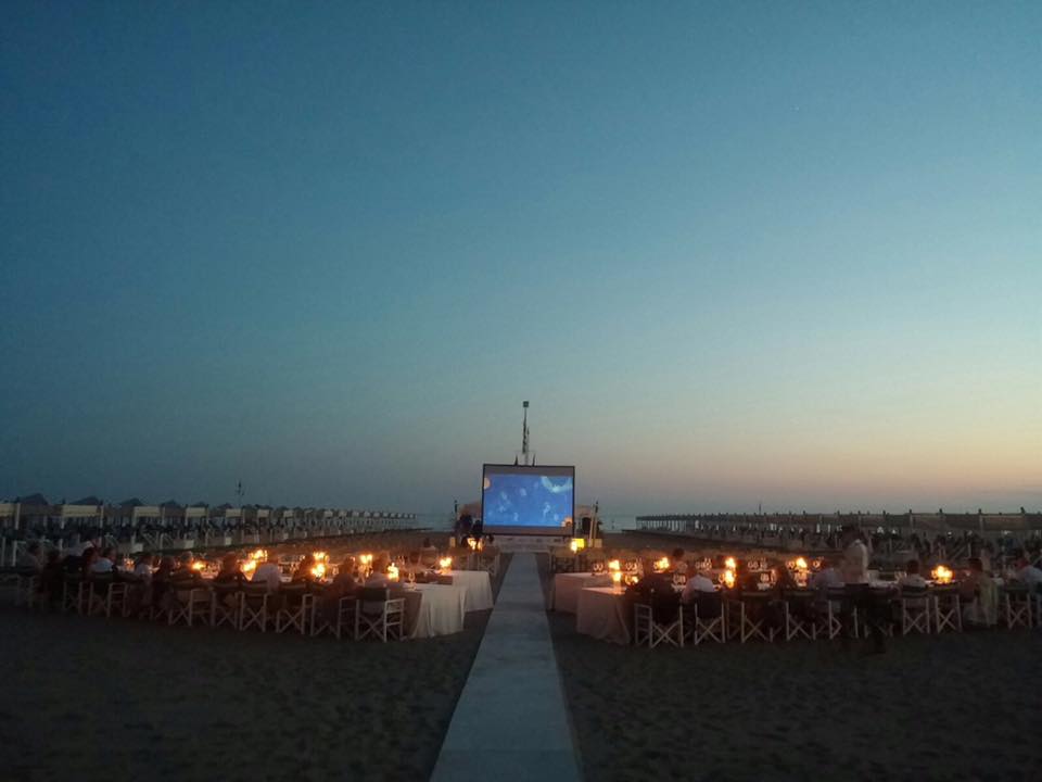 Al via il 30 giugno CineMare Versilia, la rassegna di cinema itinerante in spiaggia