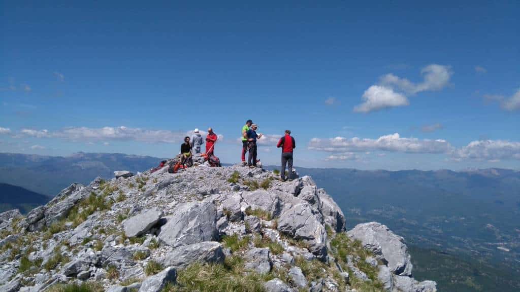 pania secca allievi e istruttori in vetta