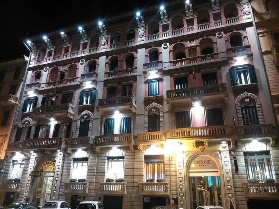 hotel esplanade viareggio
