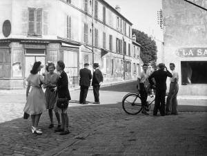 Robert Doisneau Dimanche-matin, Arcueil Cachan 1945