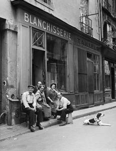 Robert Doisneau La famille du blanchisseur, 1949