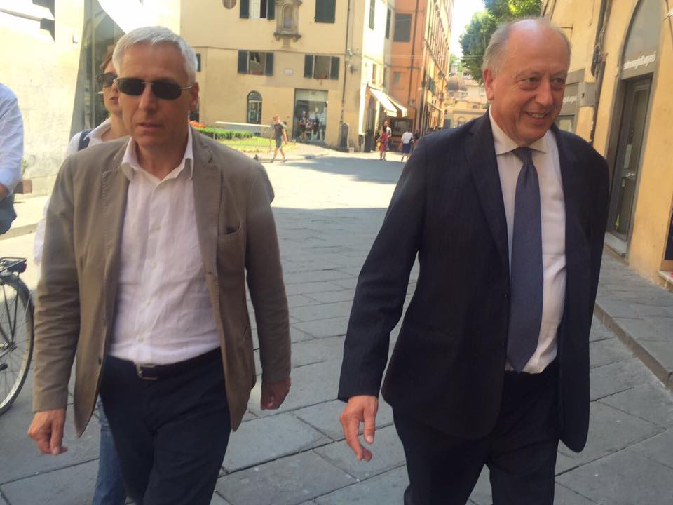 Il sindaco di Viareggio si preoccupa per Lucca e scrive a Tambellini