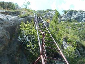 scaletta della ferrata monte procinto