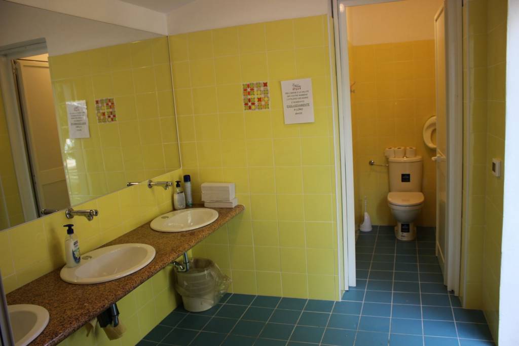 Foto nuovi WC Versiliana