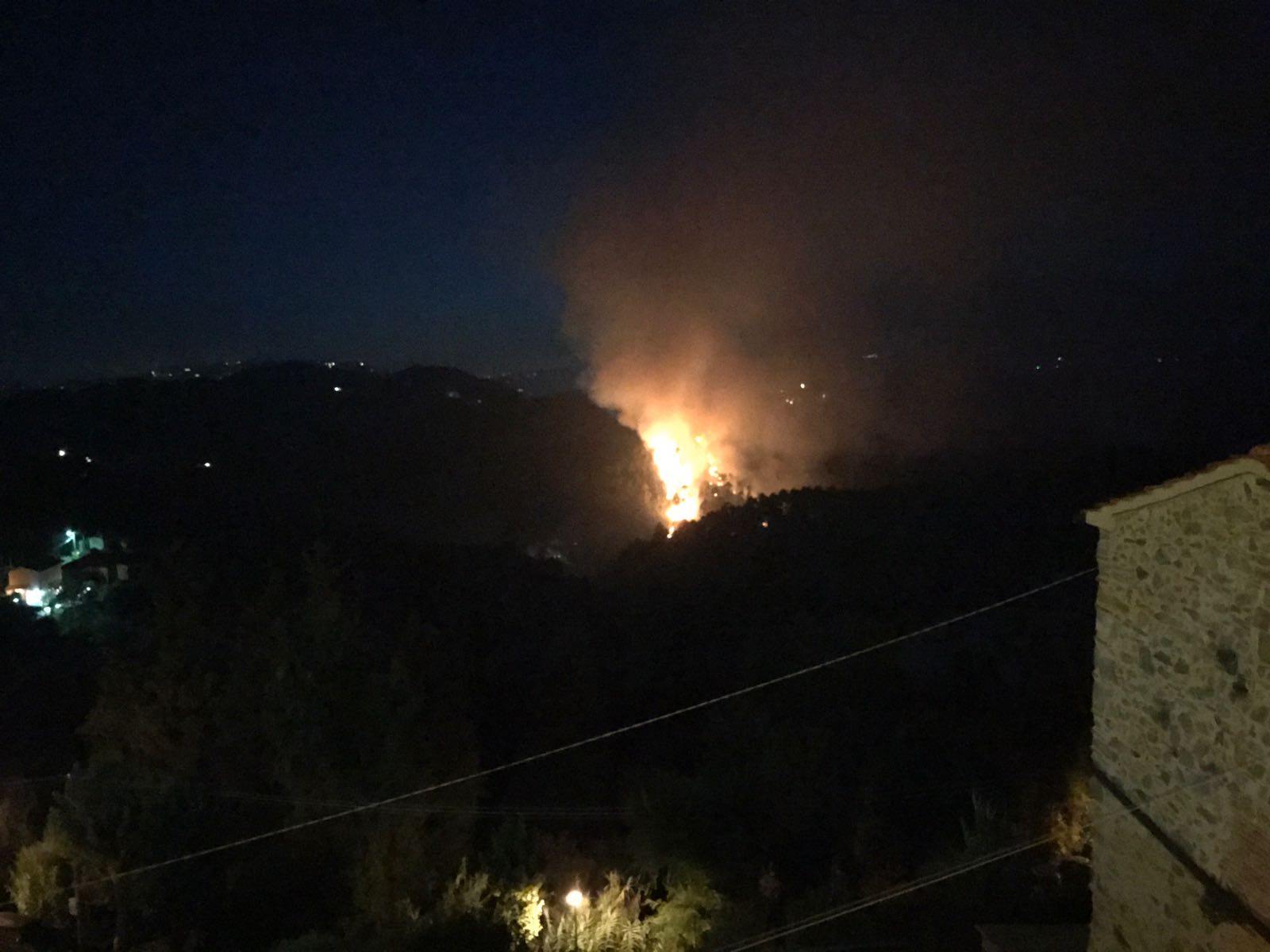 incendio panicale