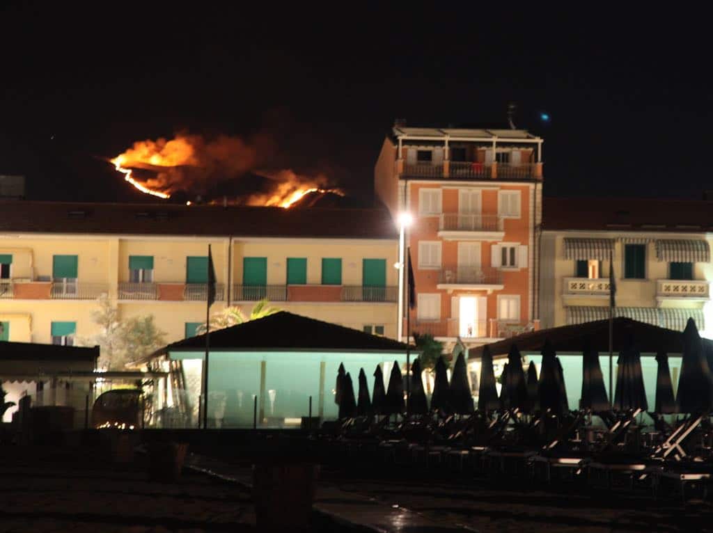 Maxi Incendio sul Monte Prana. E’ Doloso