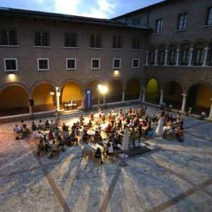 Festivaletteratura - Chiostro di San Francesco