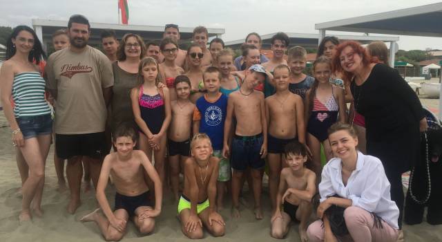 I bambini di Chernobyl tornano a Pietrasanta, 27 piccoli in vacanza sul litorale versiliese