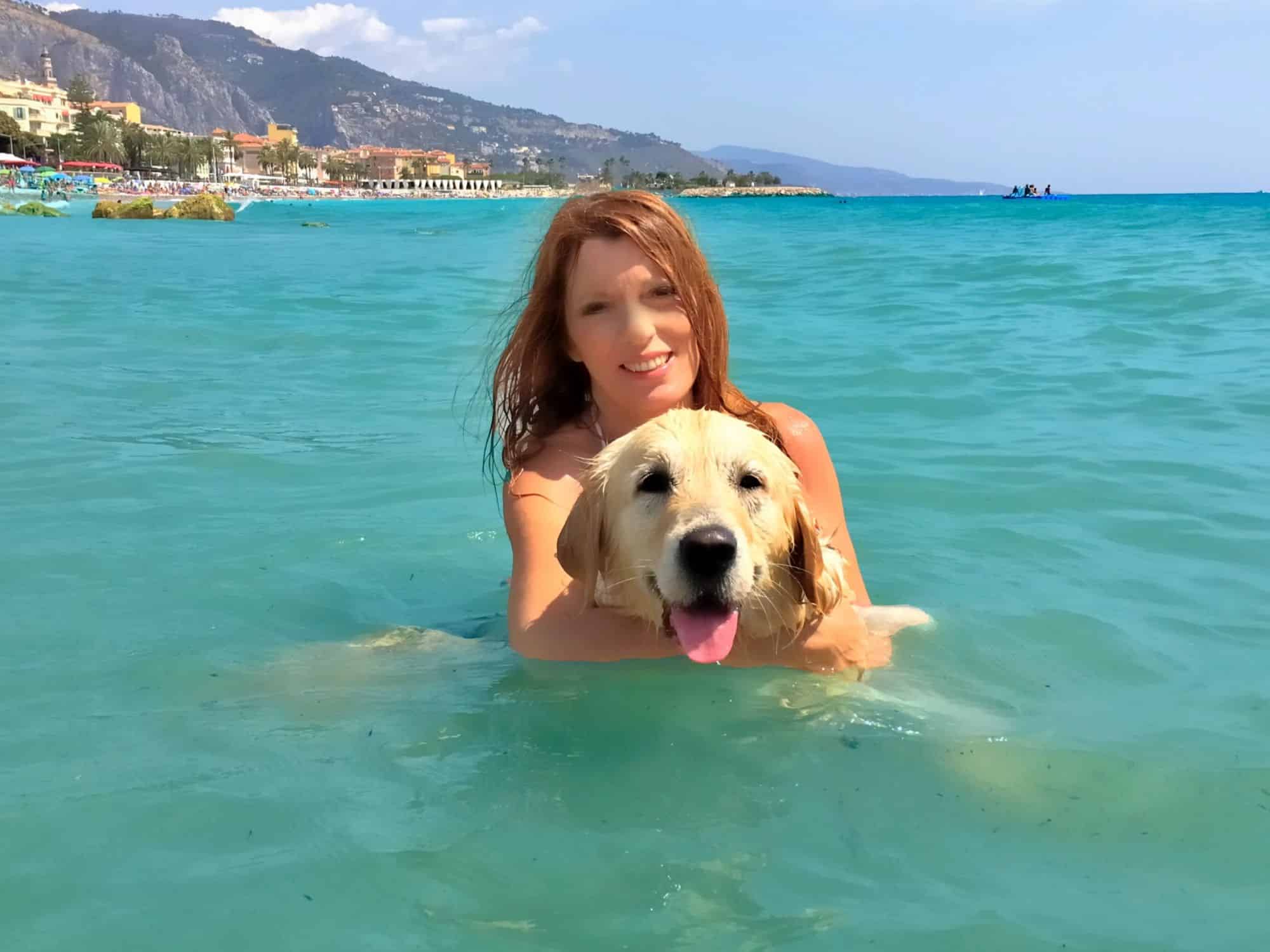 Michela Vittoria Brambilla e il suo cane Happy
