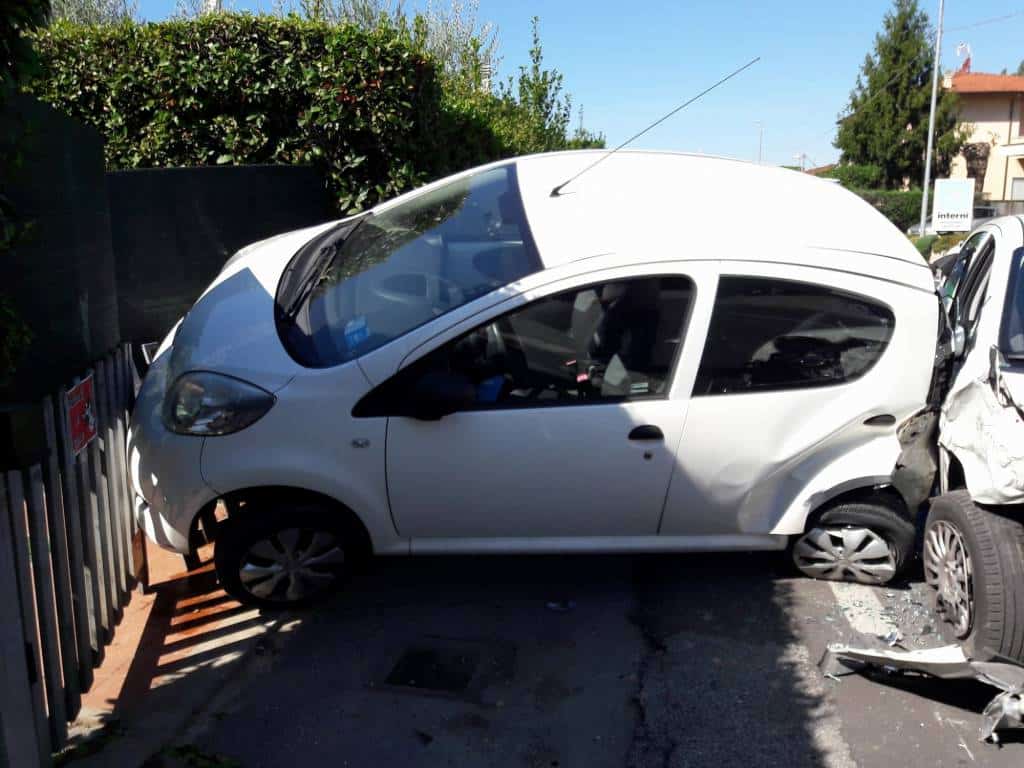auto2