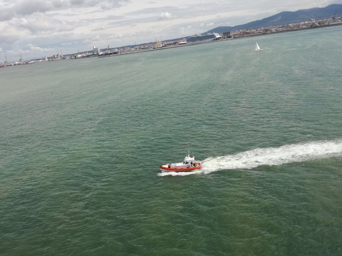 Mare sicuro, entra nel vivo l’attività della Guardia Costiera: tratti in salvo due diportisti e un bagnante