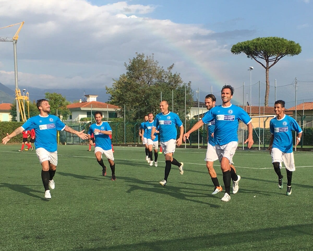 Pietrasanta Calcio, pareggio amaro all’ultimo minuto