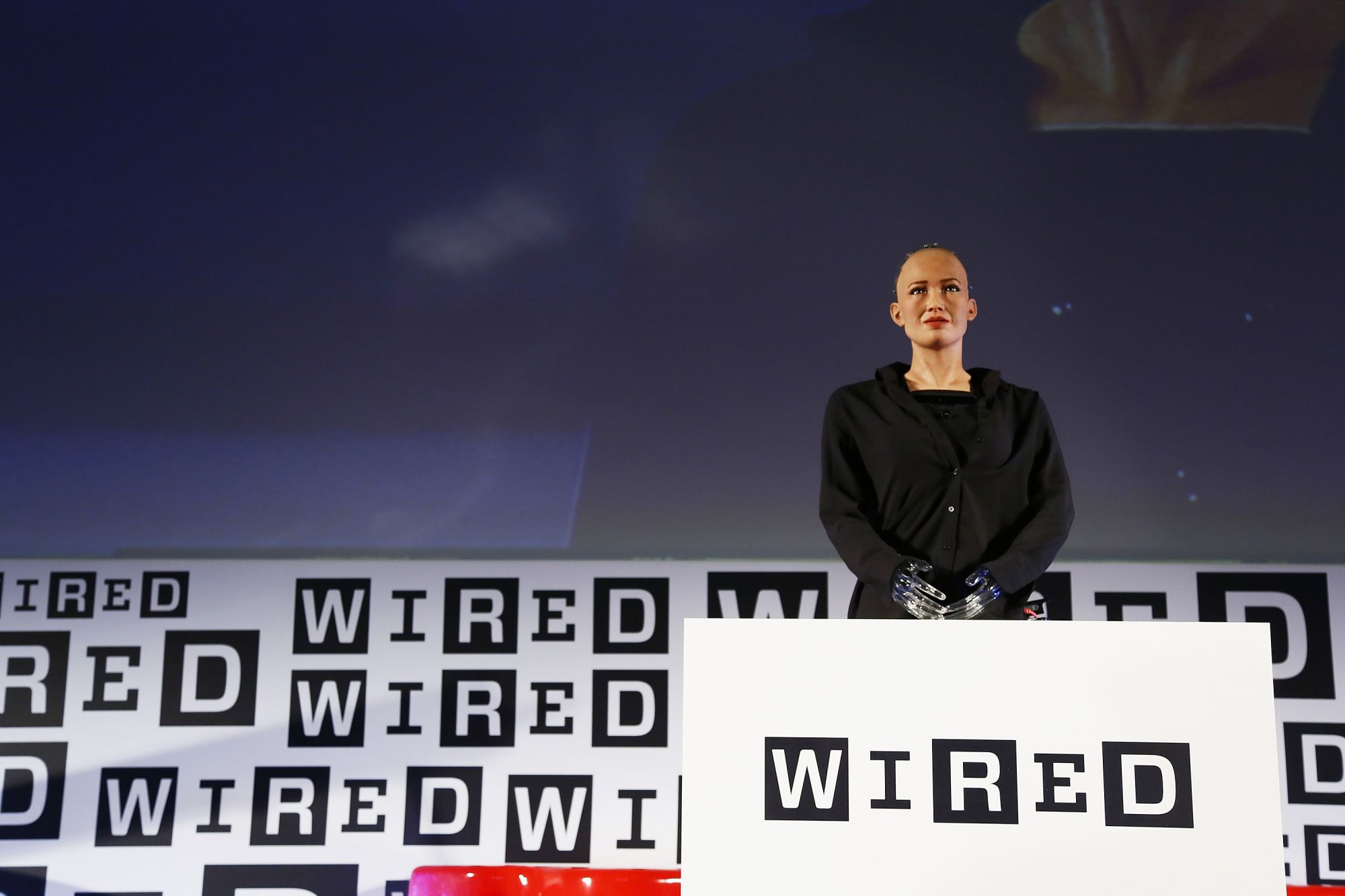 Ecco Sophia, il robot umanoide si mostra al Wired Next Fest