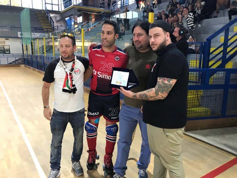 Hockey, targa all’ex giocatore Cgc Jepi Selva e solidarietà alla Catalogna