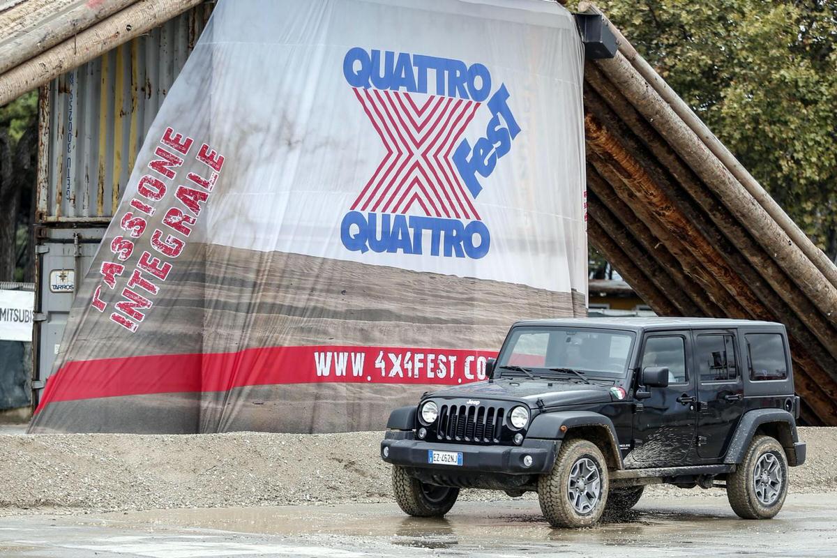 Tanta gente al 4×4 Fest di Carrara