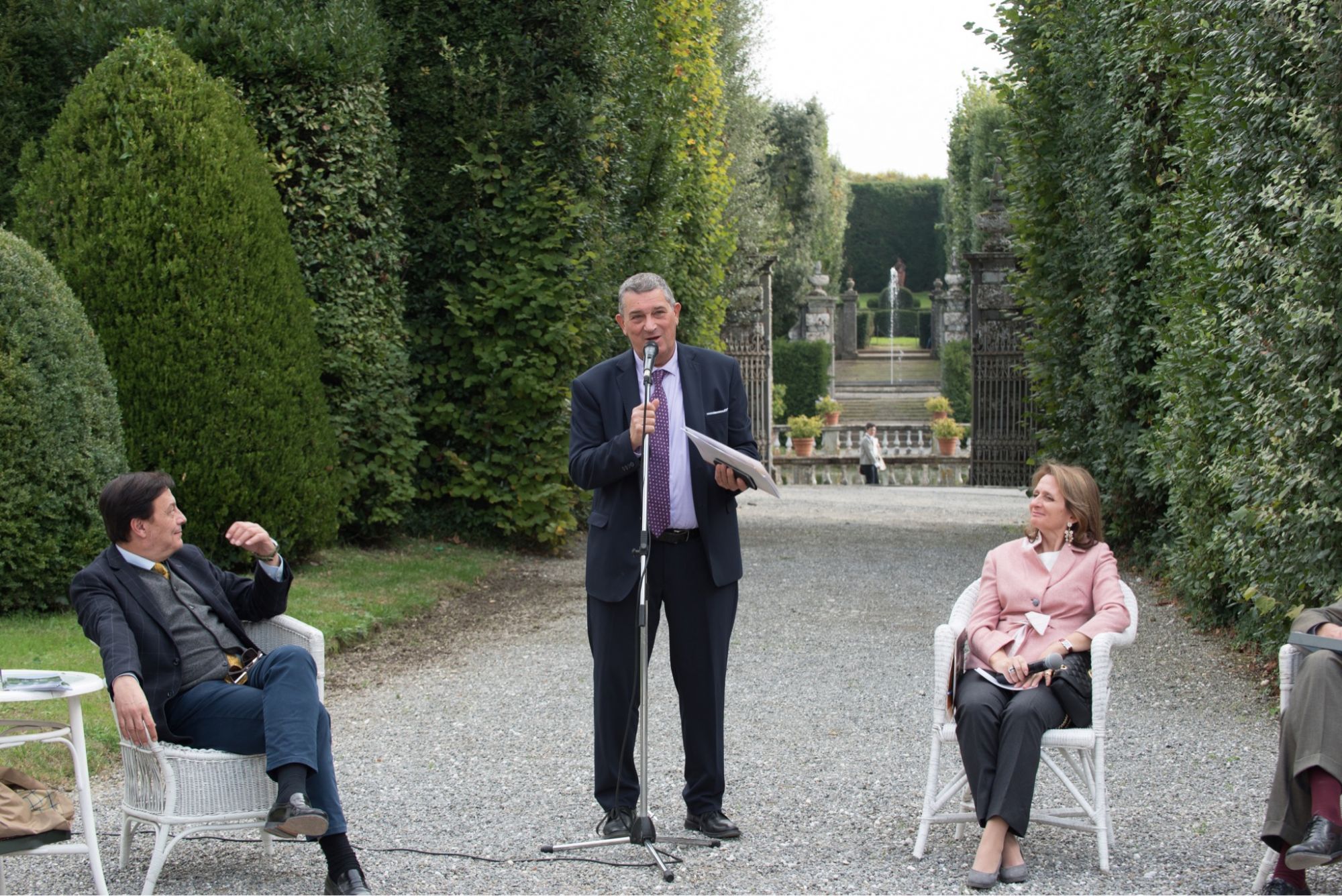 “Giardini lucchesi. Il teatro della natura tra città e campagna”, presenti anche le Ville di Massarosa