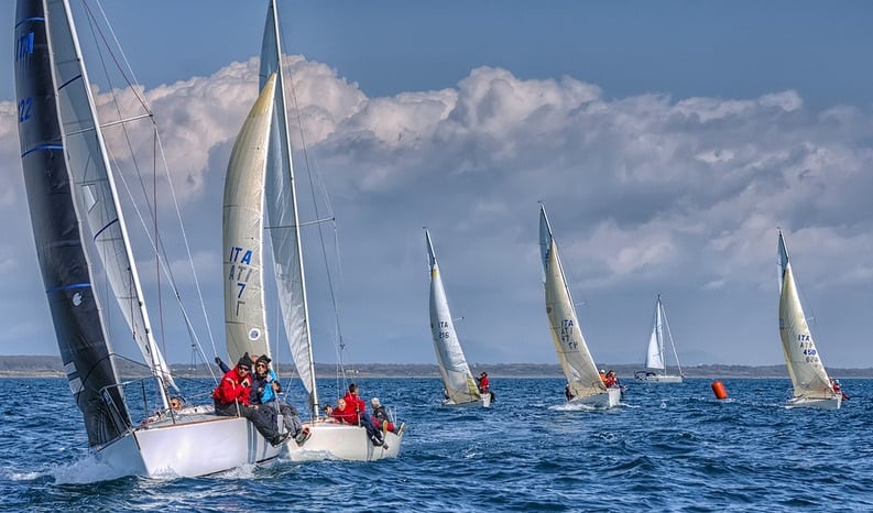 Vela, Trofeo Anzio, per il J24 Pelle Rossa è buona la prima