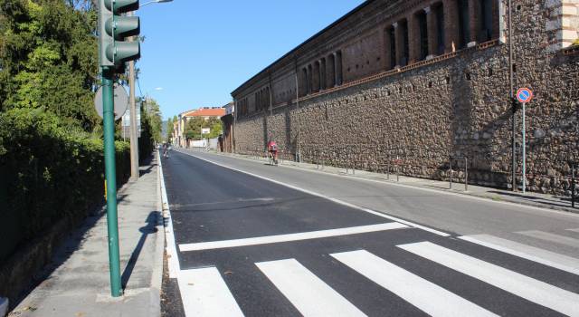 Nuovo marciapiede in via Provinciale Vallecchia, pedoni al sicuro