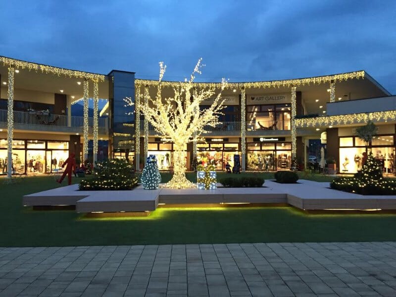 Via al black friday al Brugnato 5Terre Outlet Village