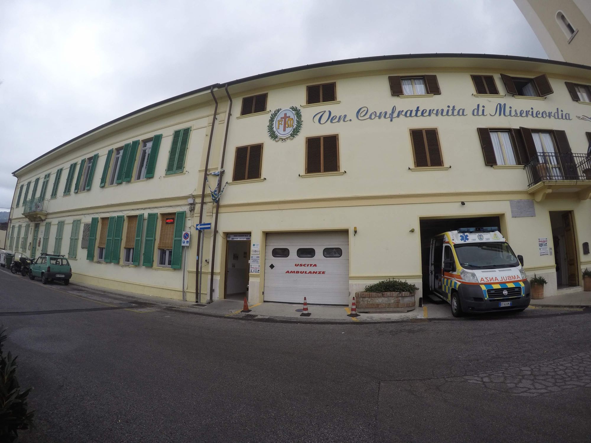 misericordia capezzano volontariato