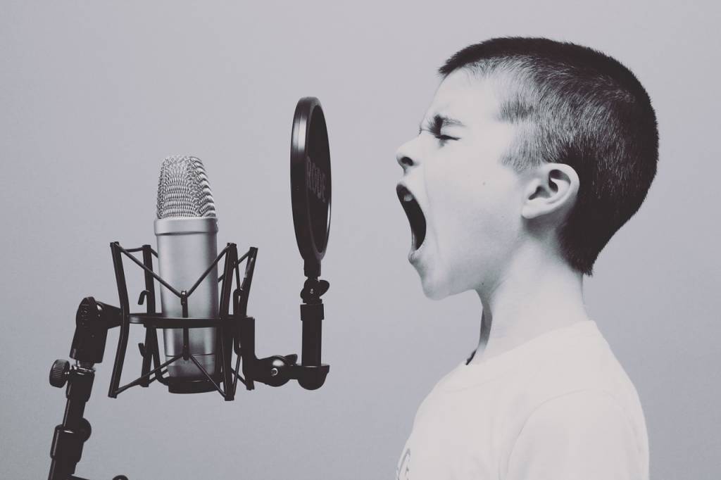 bambino cantante