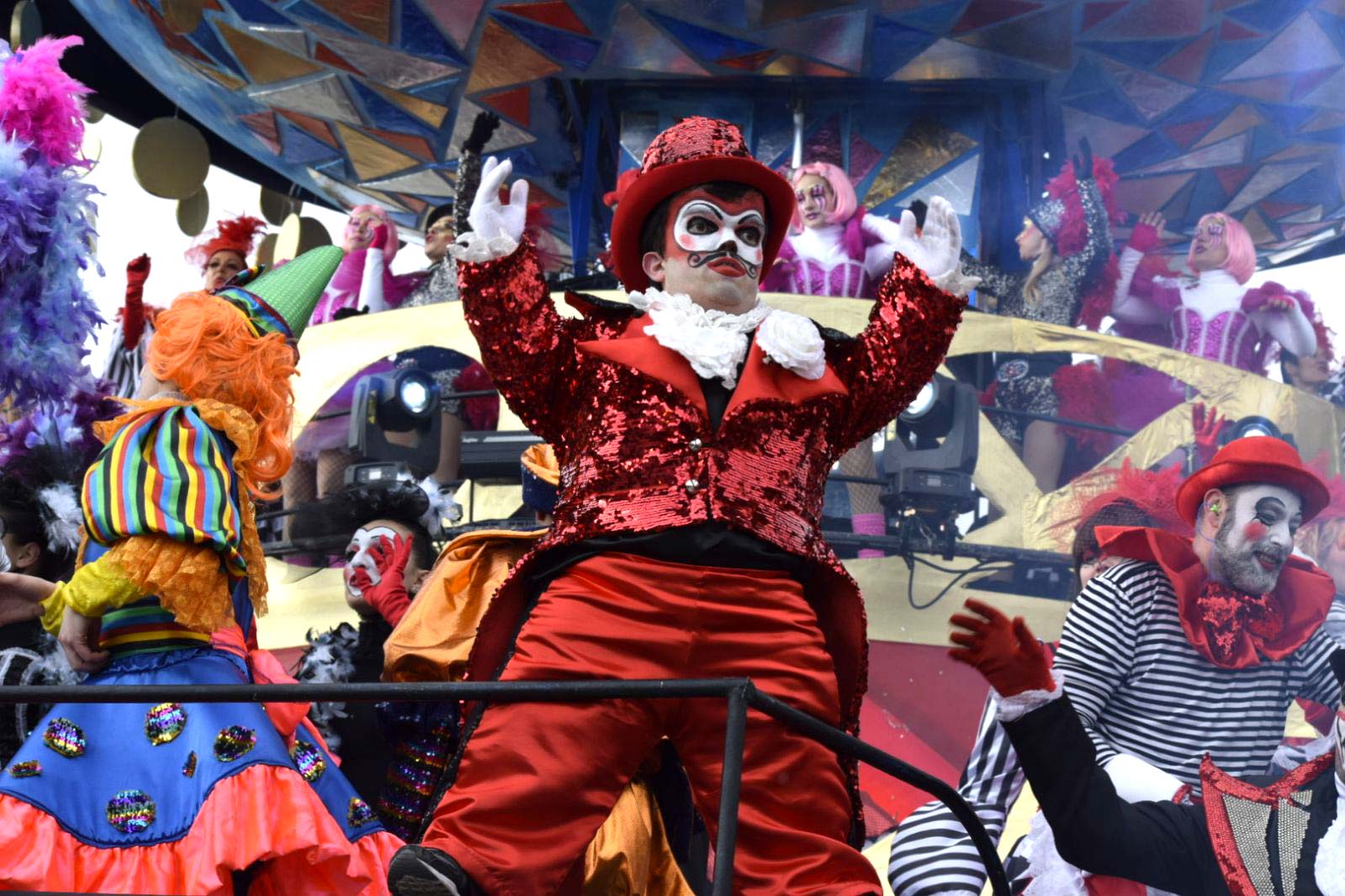 Carnevale di Viareggio, il corso (in notturna) di chiusura