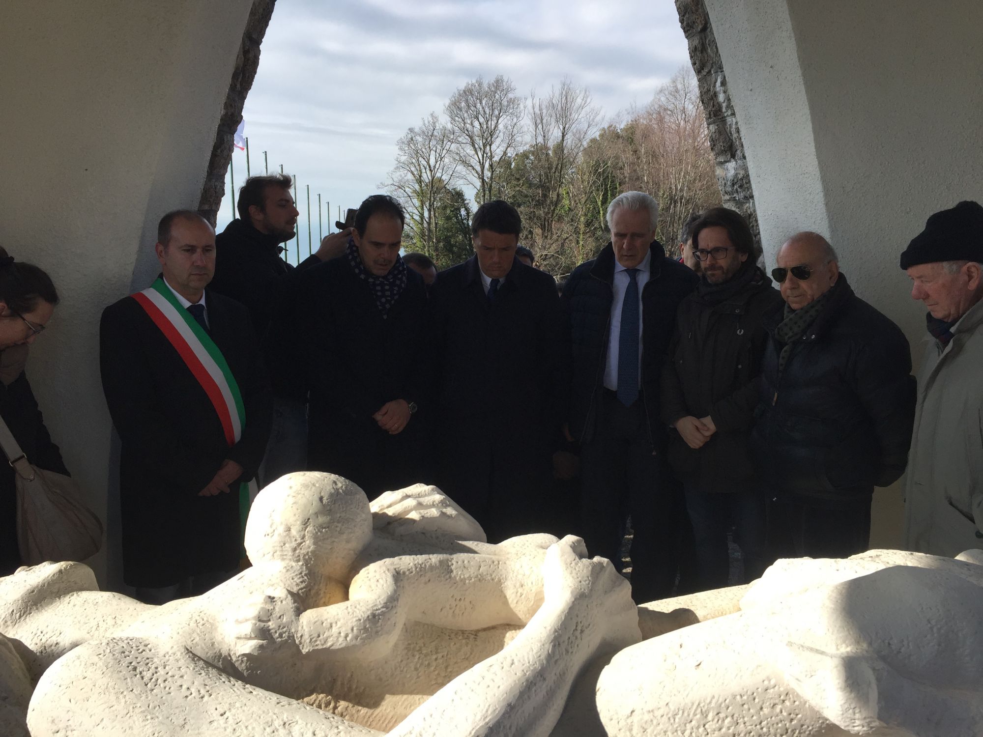 Il ministro Fedeli a Salvini: “Vorrei venisse a Sant’Anna di Stazzema a firmare l’anagrafe antifascista”