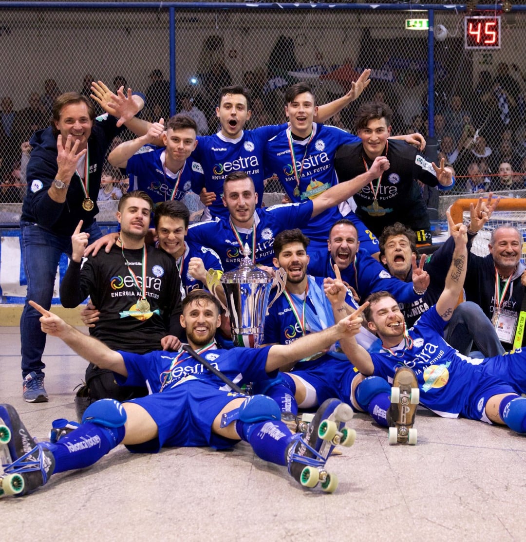 Hockey, Il Follonica ritorna a vincere la Coppa Italia dopo 8 anni