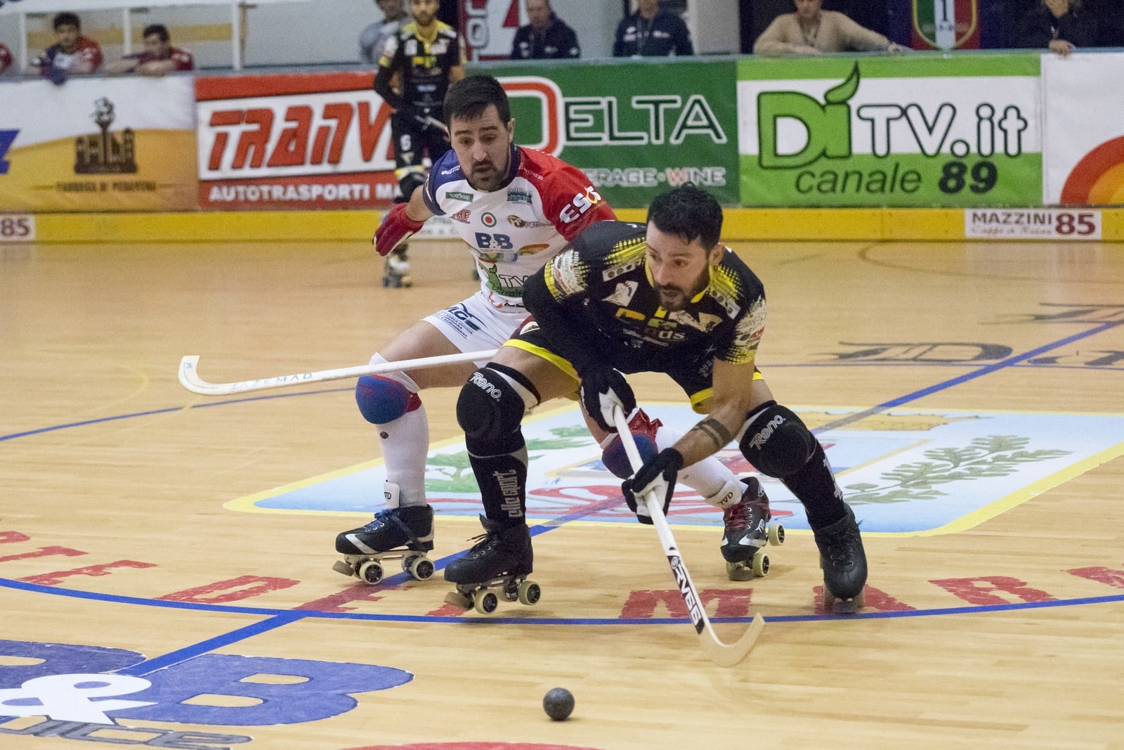 Hockey, il Forte si aggiudica il derby e vola in testa alla classifica