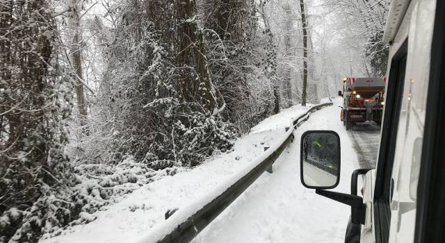 Catene a bordo e pneumatici da neve, dal 15 novembre scatta l&#8217;obbligo