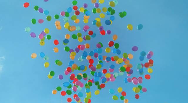 Palloncini colorati per la giornata mondiale delle persone down