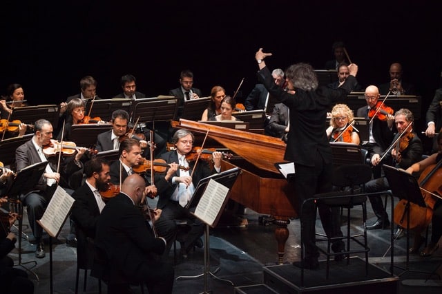 Federico Maria Sardelli e lOrchestra del Maggio Musicale Fiorentino 24 © Pietro Paolini TerraProject contrasto