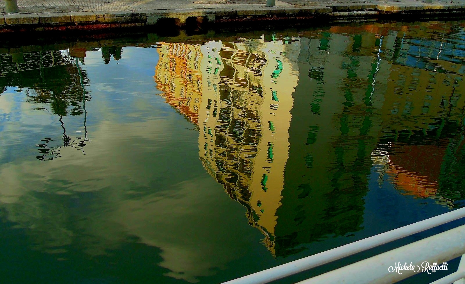 Riflessi di canale