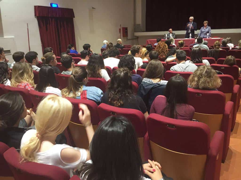 Incontro costituzione Pietrasanta