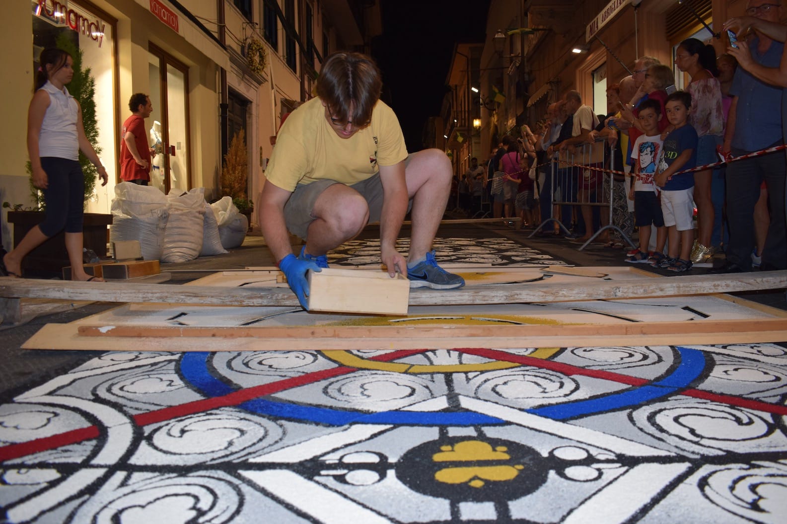 Tornano i tappeti di segatura a Camaiore