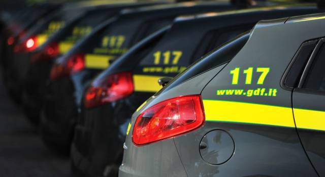 Lucca: appalti truccati nel settore rifiuti, 19 indagati dalla Guardia di Finanza