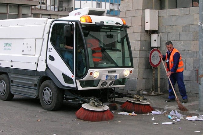 Spazzamento estivo a Viareggio: sarà ogni due settimane