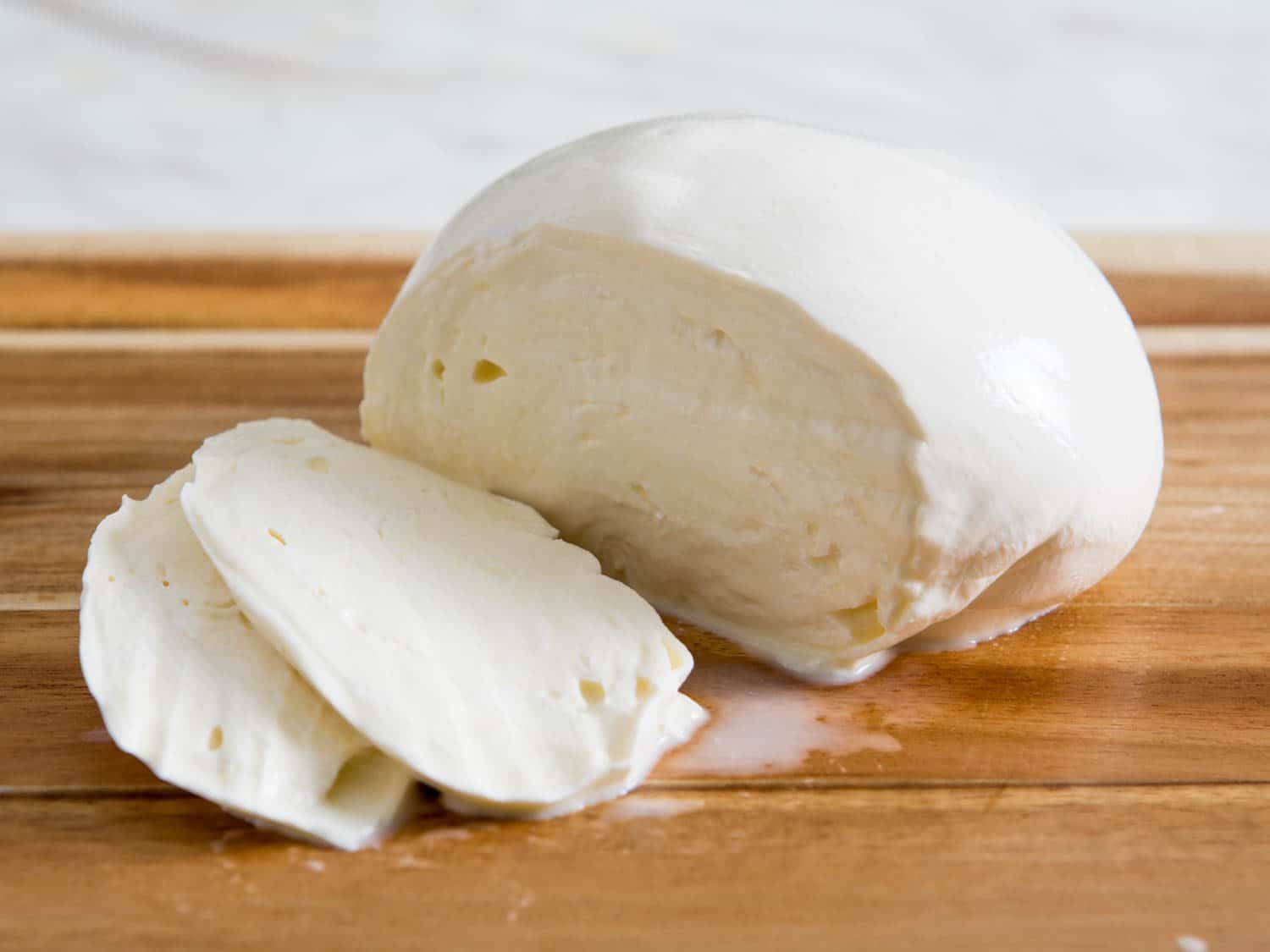 Sorpresa nella mozzarella Mukki: una cliente ci trova 2 aghi da cucire. 3840 pezzi ritirati dal commercio