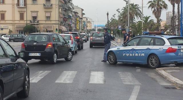 Truffa immobiliare, rintracciato in un albergo a Viareggio e arrestato: era ricercato