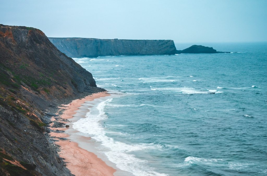 Dal mare dell’Algarve alla notte di Berlino facendo tappa a Camaiore