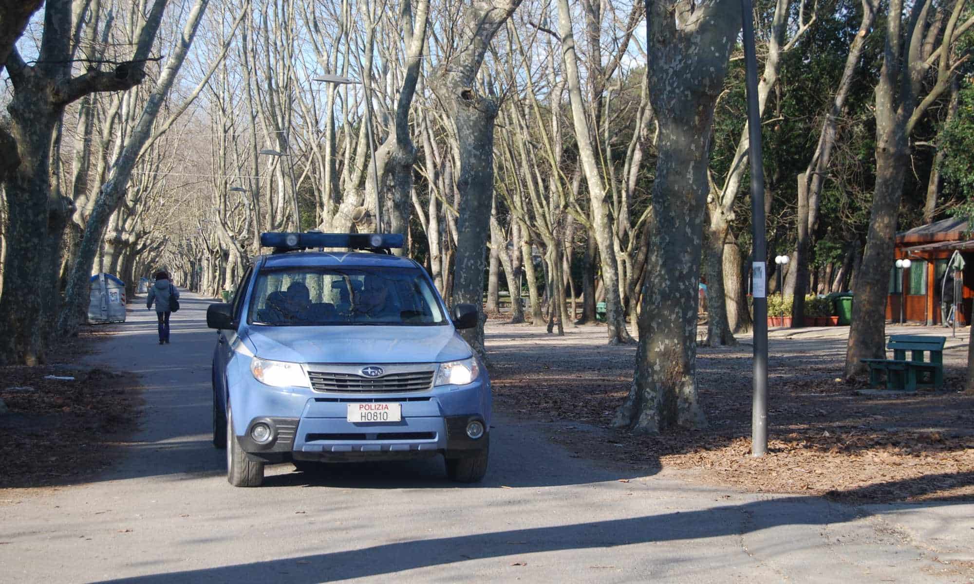 Controlli in pineta, la Polizia arresta uno spacciatore