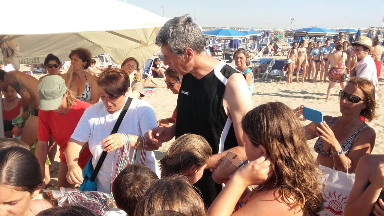 Il campione Fabio Vullo al bagno Andrea Doria