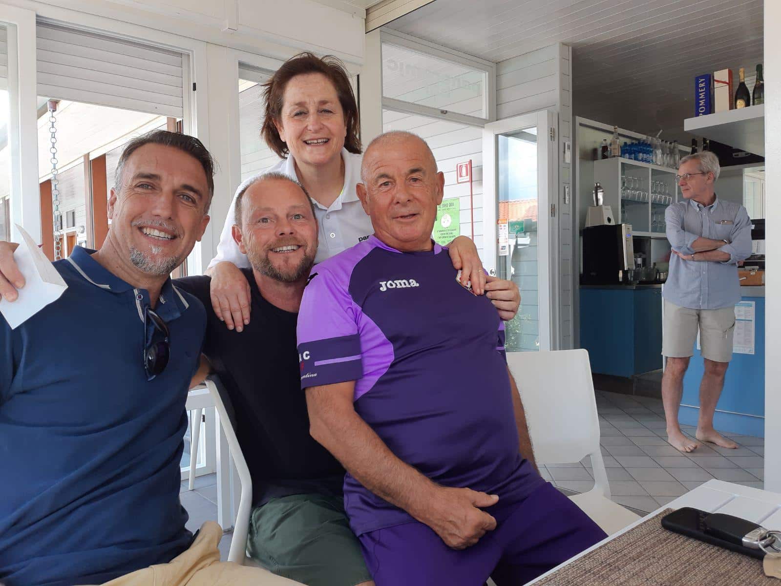 Batistuta in Versilia: Re Leone Batigol al bagno Panoramic di Lido di Camaiore