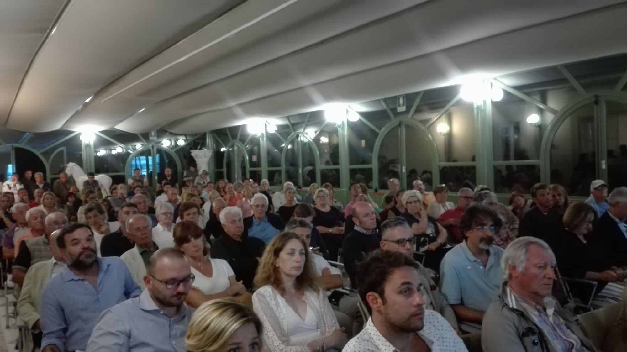 Un anno dell’amministrazione Murzi, successo a Villa Bertelli