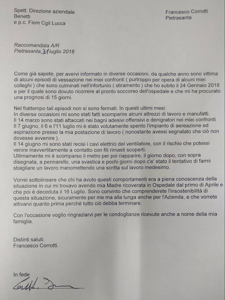 Vittima di vessazioni sul lavoro scrive alla direzione dell’azienda: “Oggetti spariti e manomessi e svastiche sul metro”