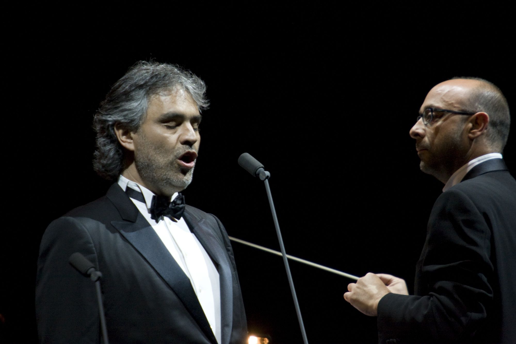 “Ho avuto il Covid”, Bocelli dona il plasma