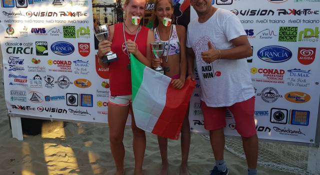 Beach tennis, tris italiano per i giovani Bad Players
