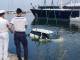 Auto finisce in acqua nel porto viareggino: recuperata dalla Guardia Costiera